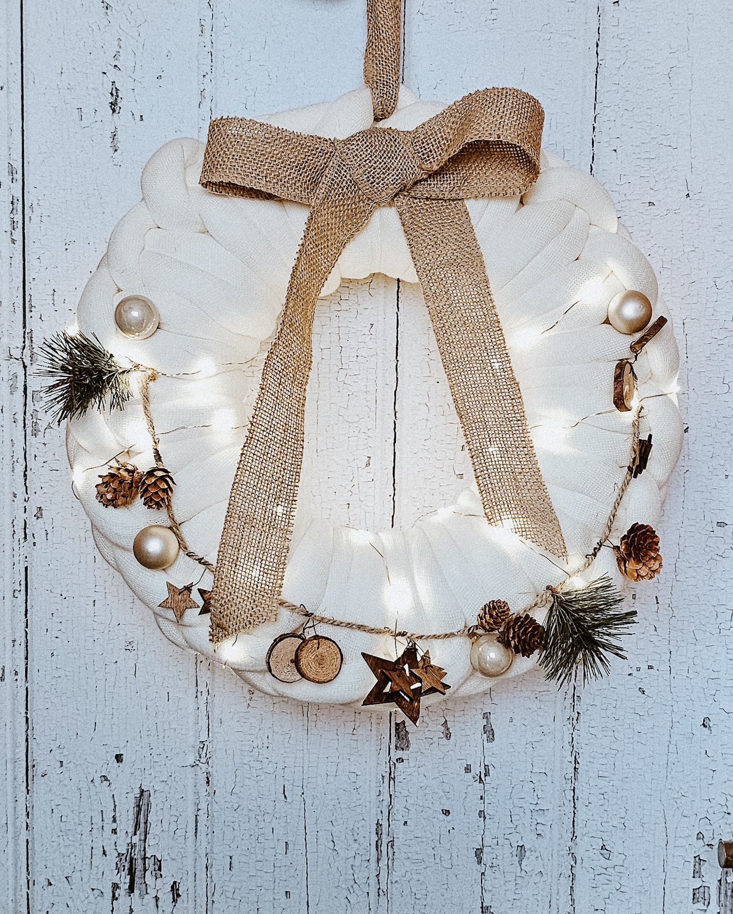 Couronne de Noël en tricot géant – Image 2
